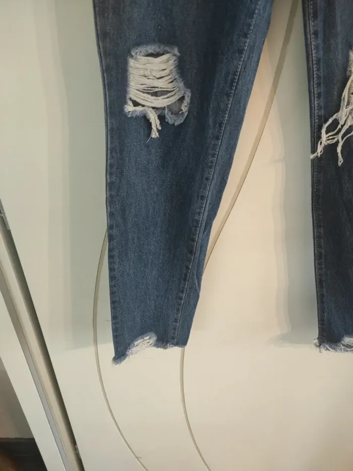 Jeans troué Shein taille XS - photo numéro 2
