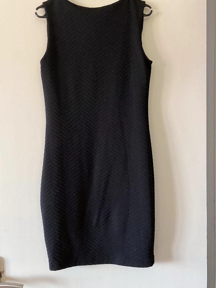 Robe Amisu Taille 38 - photo numéro 3