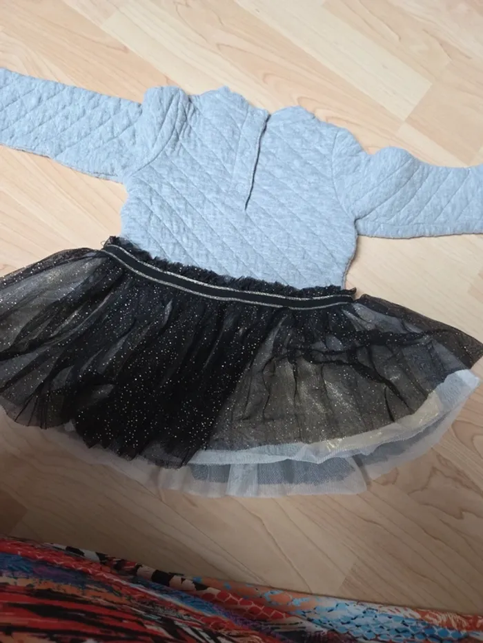 Robe orchestra 6mois - photo numéro 3