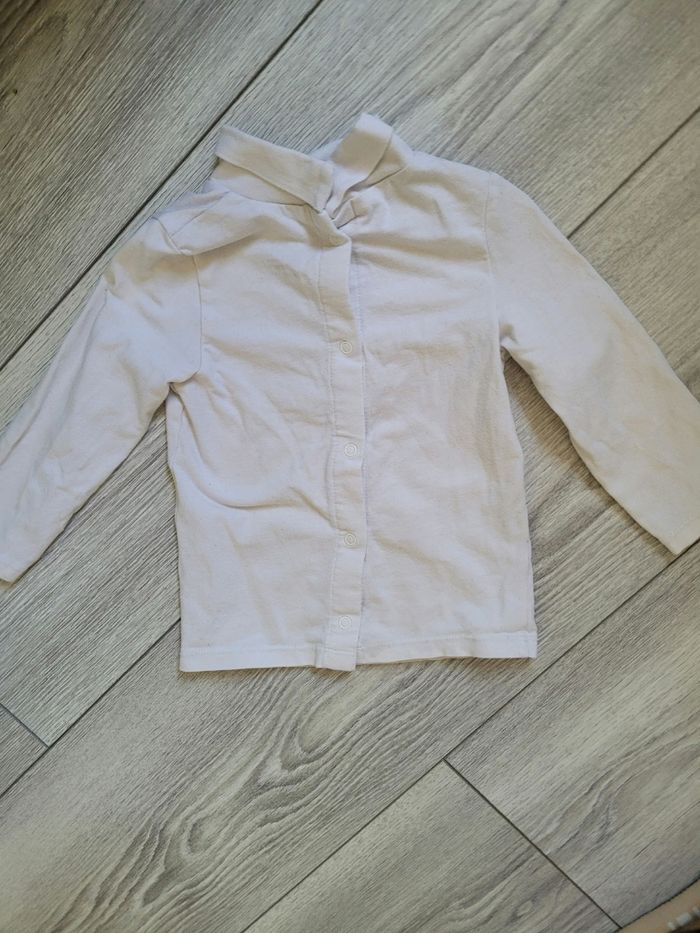 Sous pull taille 12 mois