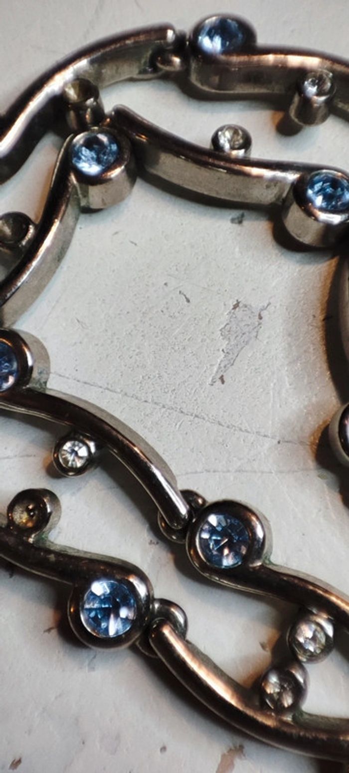 Collier métallique et strass - photo numéro 10