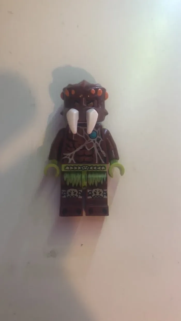 Homme araignée lego