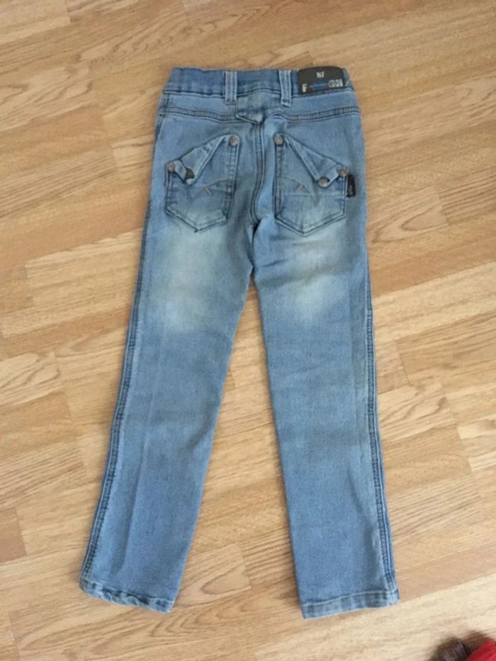 Jeans fille taille 122. - photo numéro 2