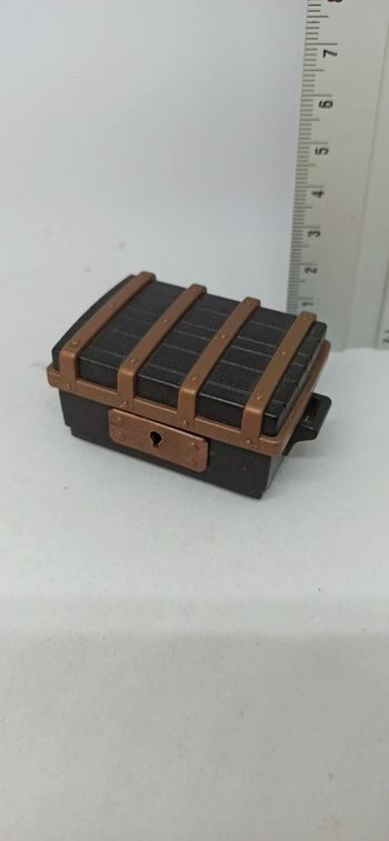 Coffre malle noir et marron playmobil