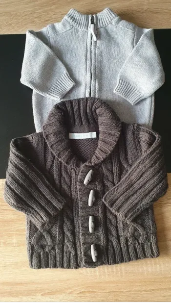 Lot de 2 gilets 3 mois