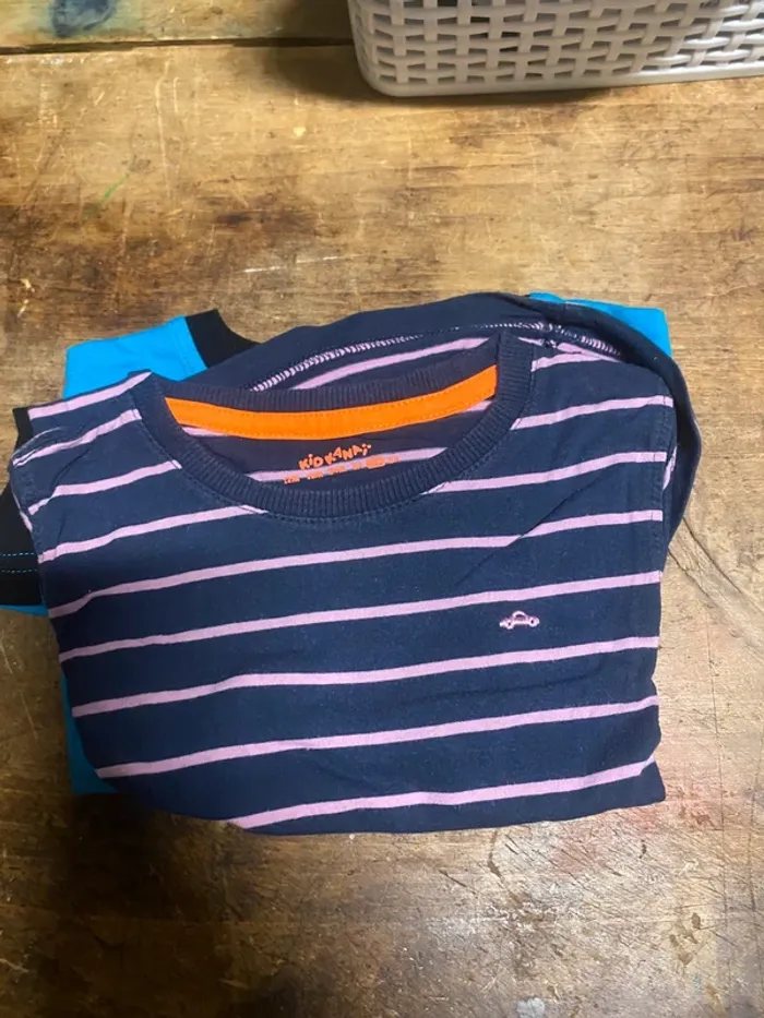 Lot garçon 4/5 ans 👕👶 Parfait pour la rentrée – 8 pièces – Très bon état - photo numéro 9