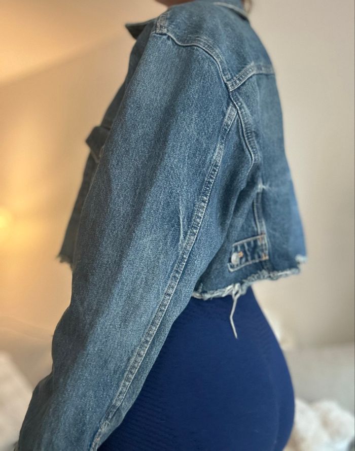Veste en jean Zara courte taille M bleu - photo numéro 2