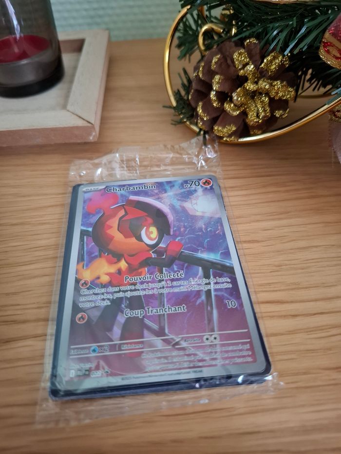 ETB pokemon Flammes Fantasmagoriques - photo numéro 5