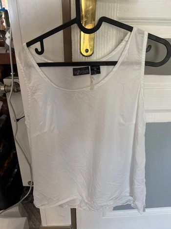 Débardeur neuf taille L femme