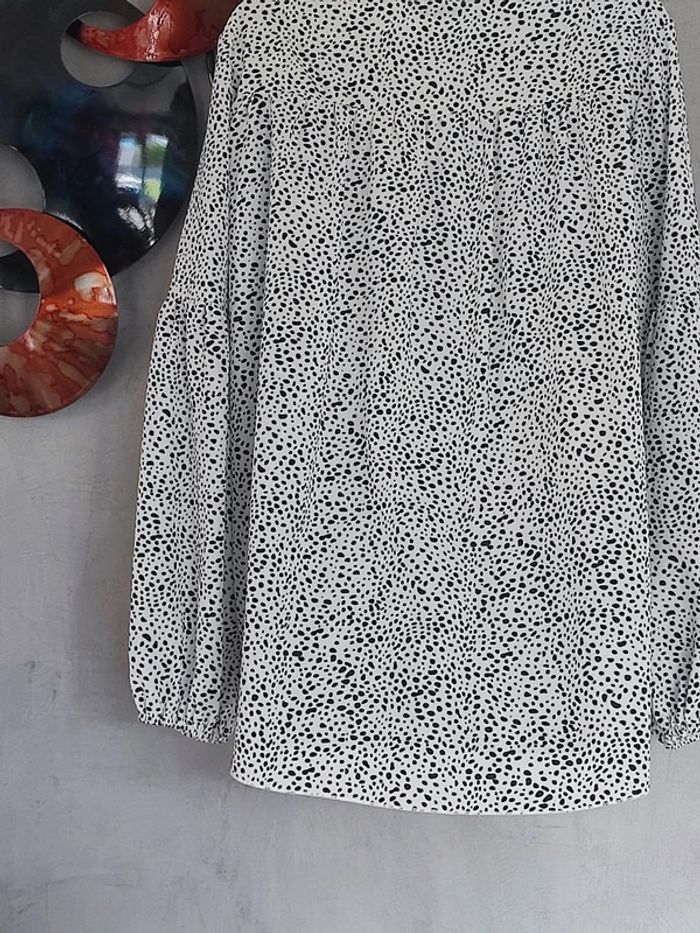 Blouse blanche à pois noirs Shein - photo numéro 3