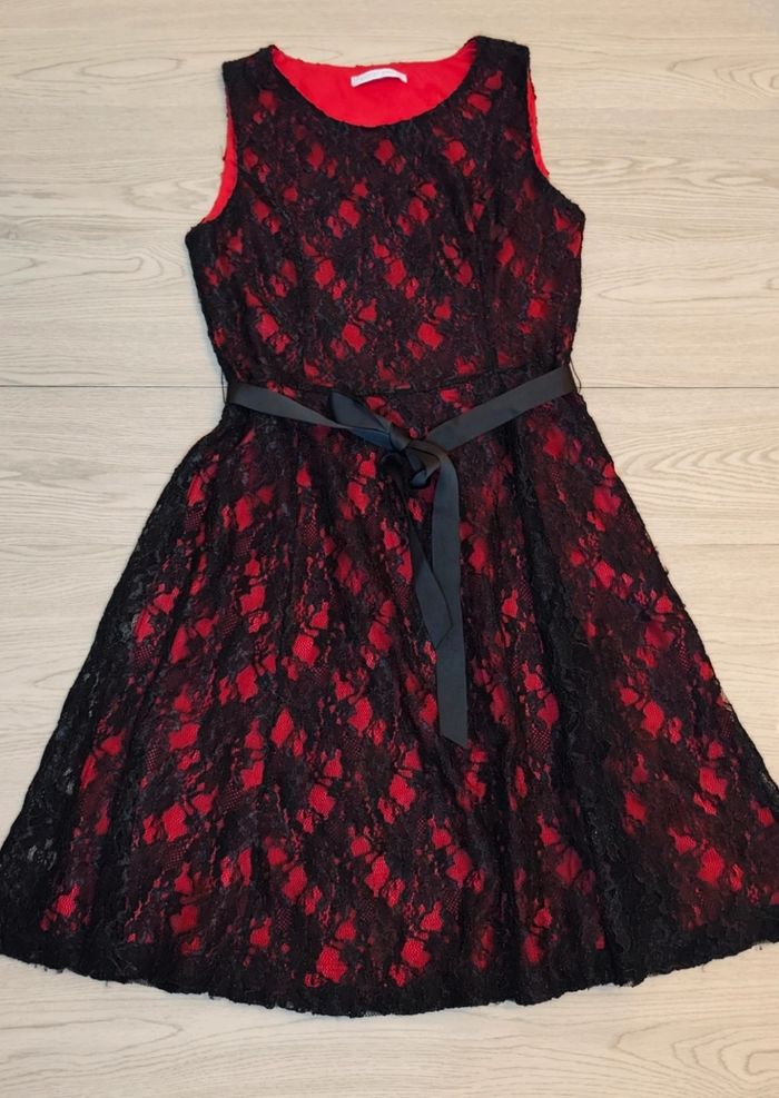 Robe de fête rouge dentelle noir taille s - photo numéro 2