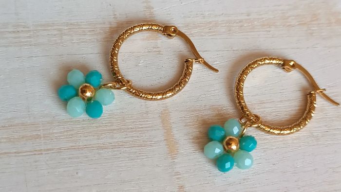 Jolies créoles en acier inoxydables - photo numéro 2