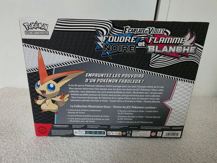 Coffret pokemon Victini - photo numéro 5