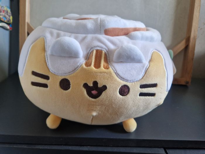 Peluche pusheen