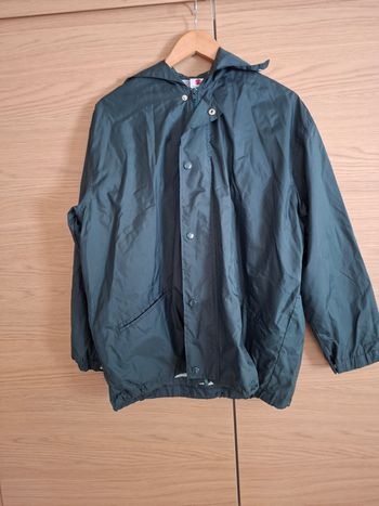 Coupe vent kway taille M vert