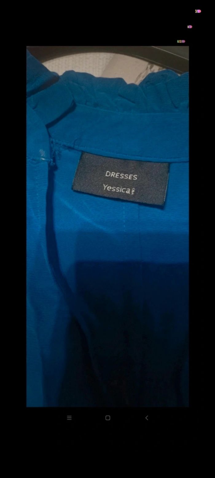 Robe bleu - photo numéro 3
