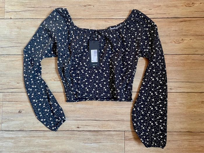 Blouse IKKS taille 12 ans. Neuve étiquetée