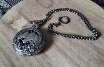 Montre à gousset chevaux vintage