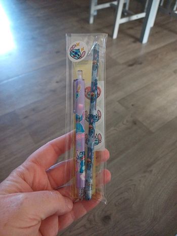 Set papeterie Stitch