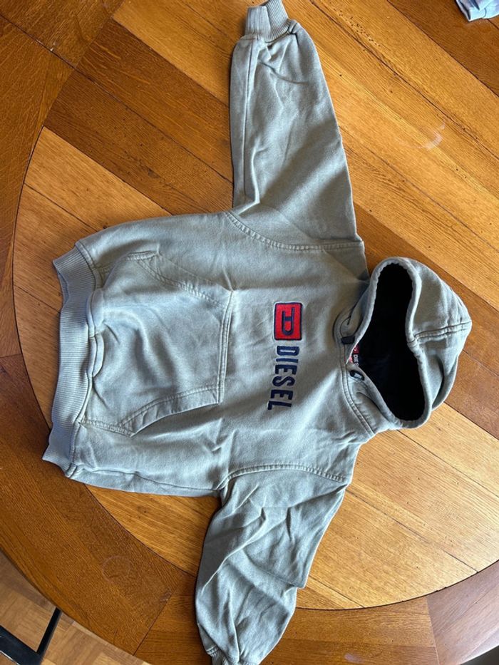 Sweat à capuche Diesel - photo numéro 2
