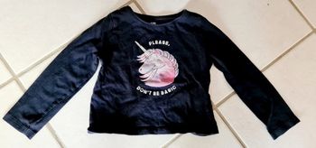 Tee shirt bleu marine licorne 3 ans