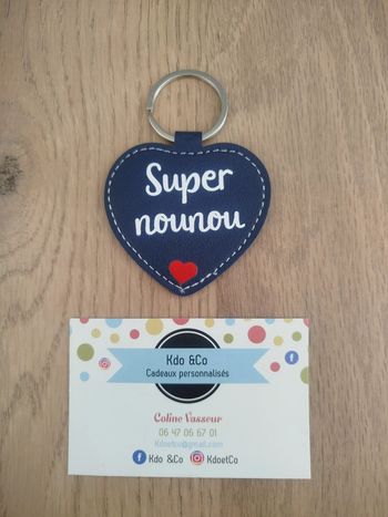 Porte-clé similicuir super nounou