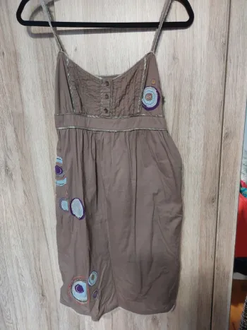 Robe fleurie à poches