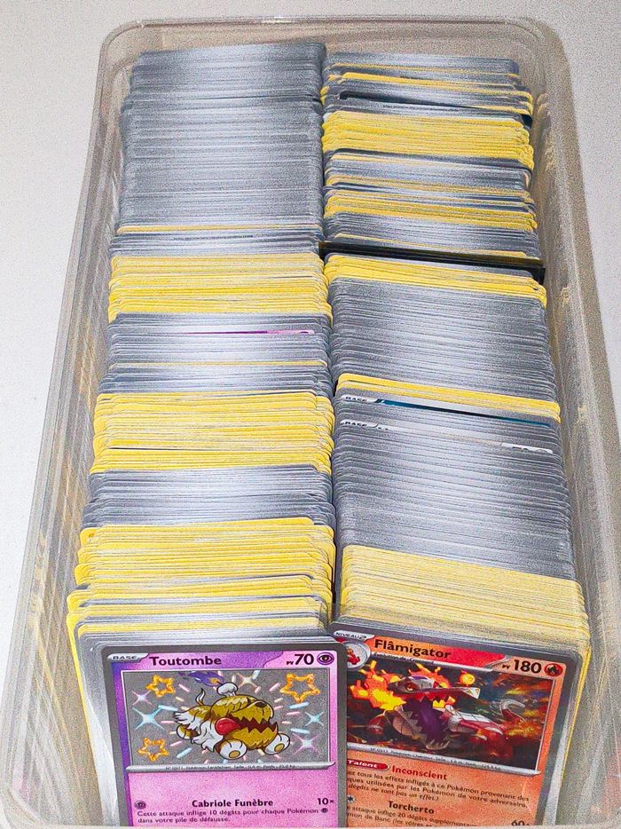100 cartes Pokémon