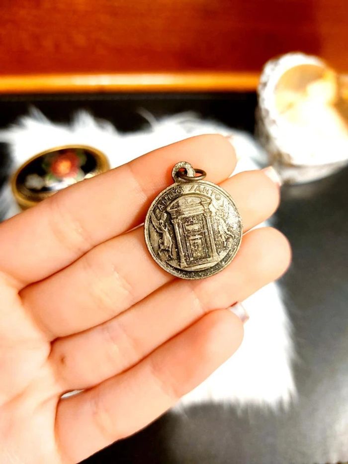 Magnifique médaille religieuse jubilé vintage - photo numéro 2