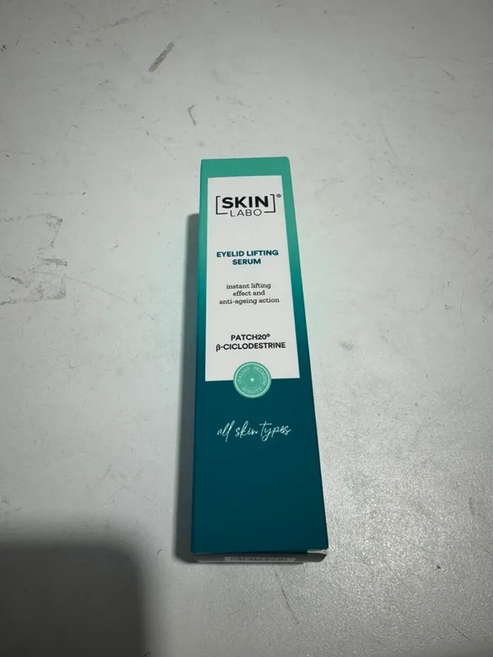Skin labo eyelid lifting serum