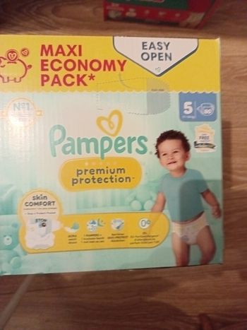 Couches pampers premium protection taille 5