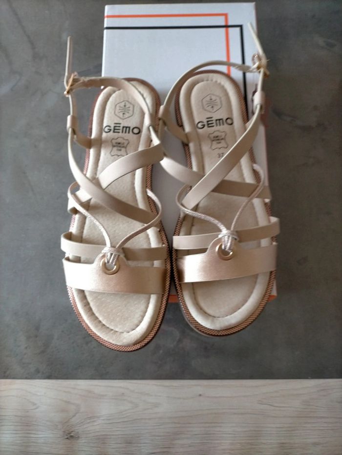 Nu-pieds - photo numéro 4