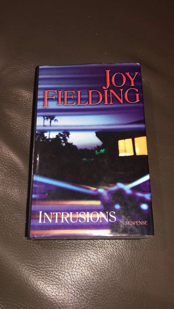 Livre « Intrusions » de Joy Fielding