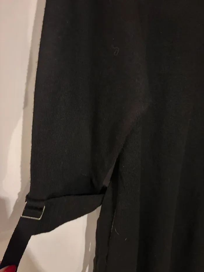 Jolie robe noir col V La City taille XL - 42 neuve - photo numéro 2