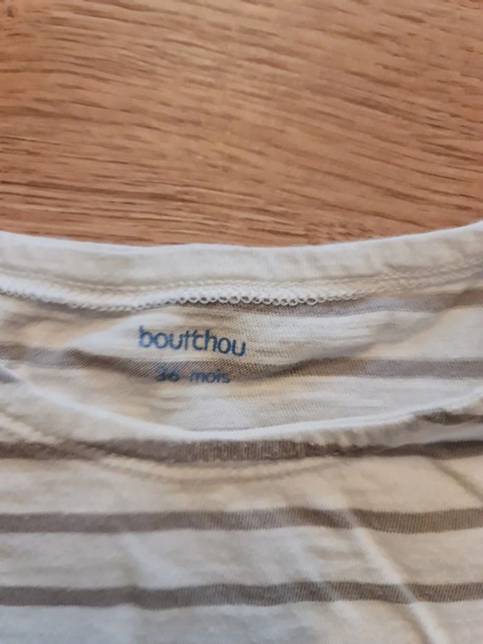 T shirt - photo numéro 2