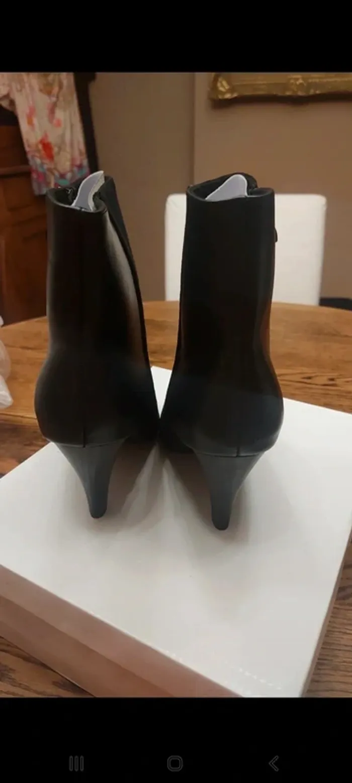 Bottine noir I love Shoes t 39 neuf talon 8,5cm - photo numéro 13