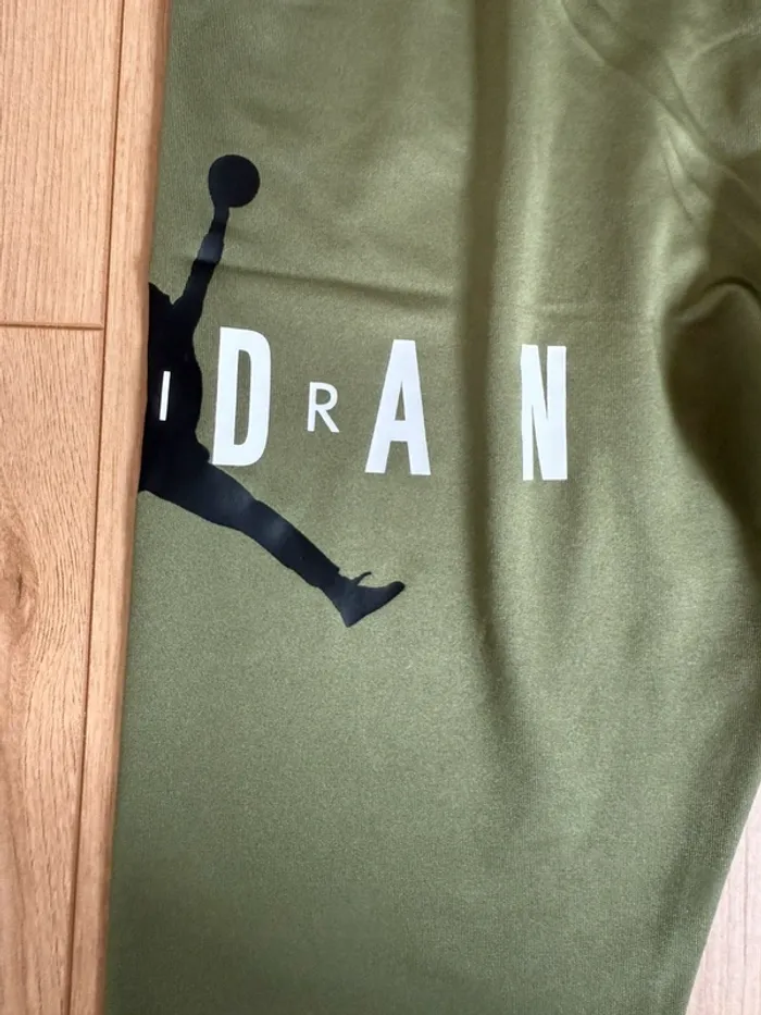Legging vert olive Jordan 128/140 cm - photo numéro 3