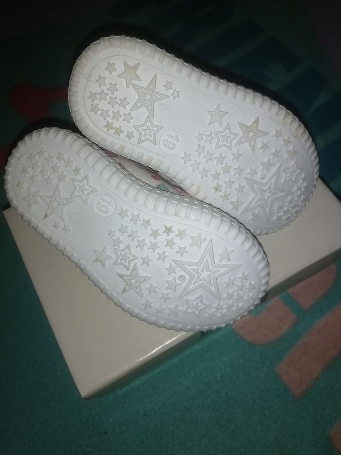 Chaussure bébé fille - photo numéro 2