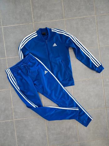 Ensemble jogging adidas