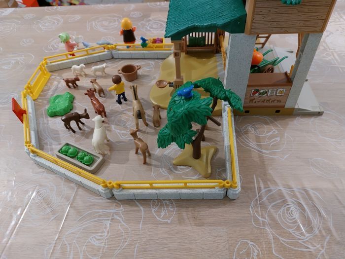 Playmobil ferme - photo numéro 5