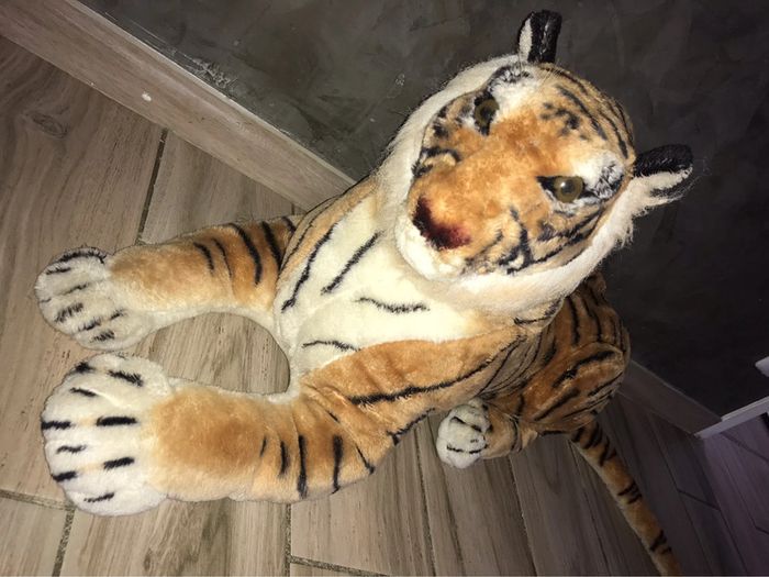 grosse peluche tigre - photo numéro 2
