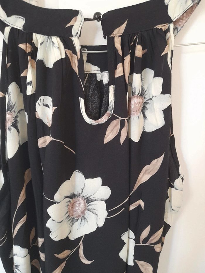 Robe longue fleurie sans manches - photo numéro 7