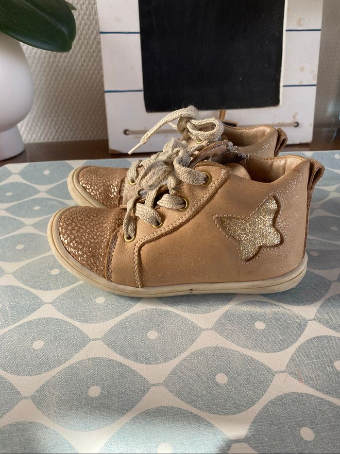 Chaussure fille taille 25 - photo numéro 5