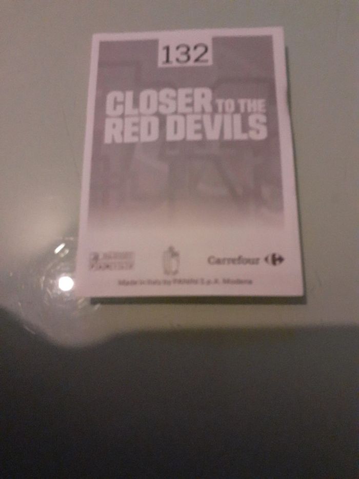 Lot de 35 stickers Closer to the Red Devils - photo numéro 6