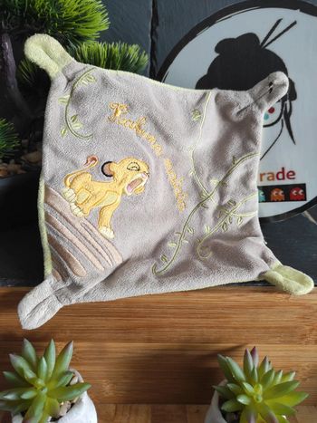 Doudou Mouchoir Toi Lion Simba Hakuna Matata Disney Nicotoy #geektradedoudou
