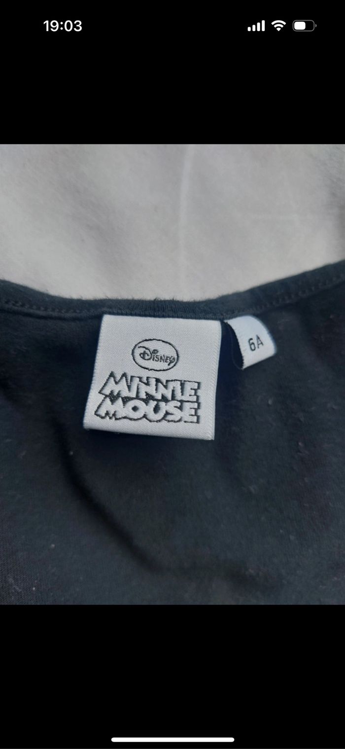 Tee-shirt manches longues Disney taille 6 ans - photo numéro 3