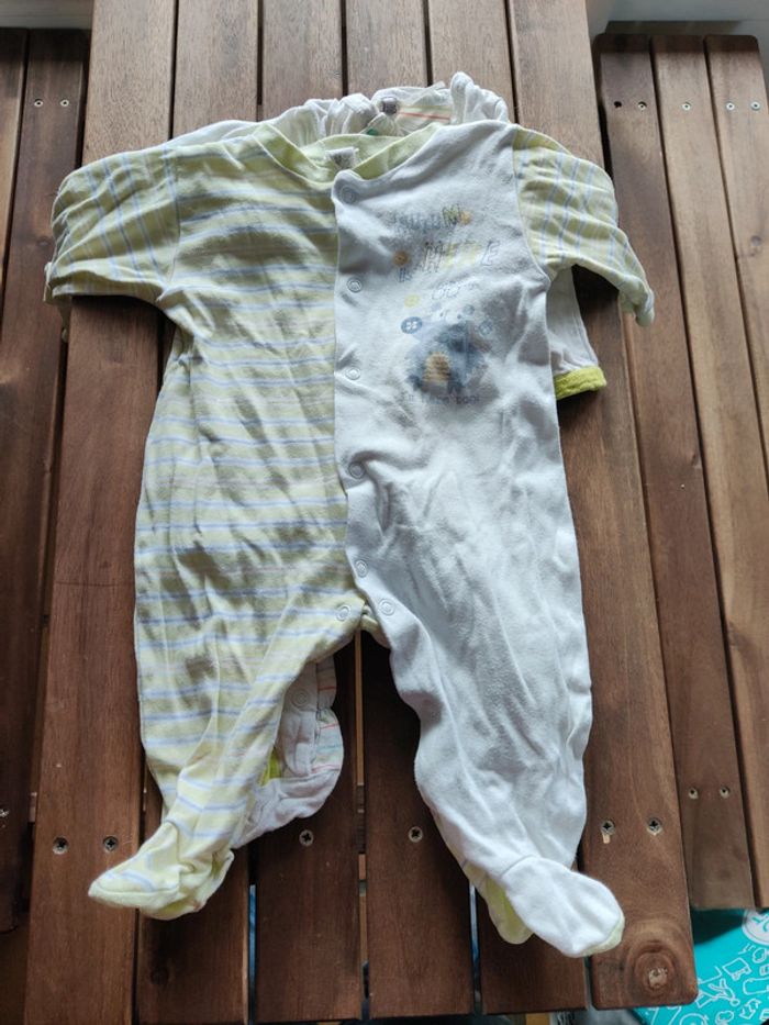 Lot de deux pyjamas légers 6 mois - photo numéro 3
