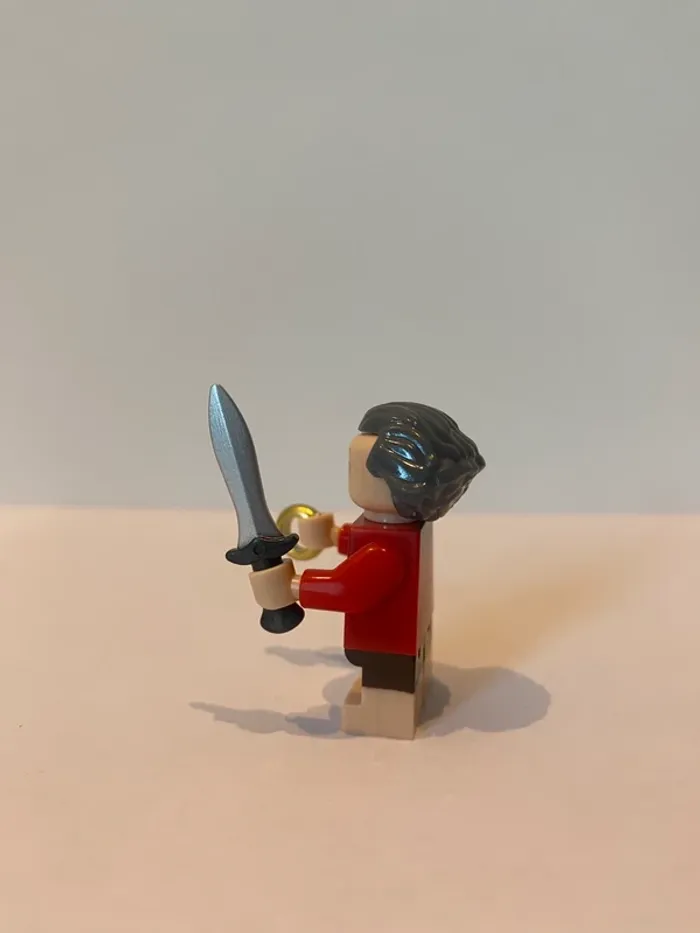 Figurine type lego Bilbon Saqué et l’anneau de pouvoir. le seigneur des anneaux/Hobbit - photo numéro 2