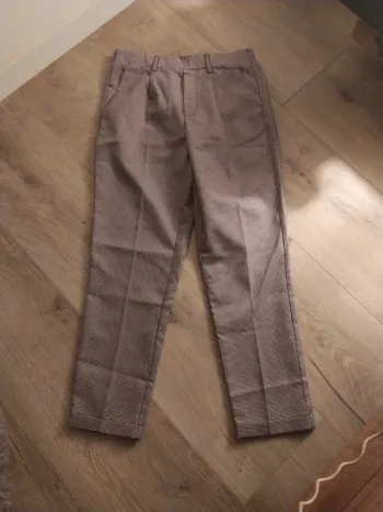 Pantalon ajusté Stradivarius M