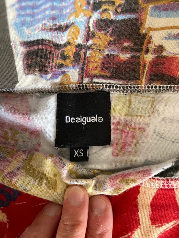 Jupe Desigual taille XS et foulard Desigual - photo numéro 11